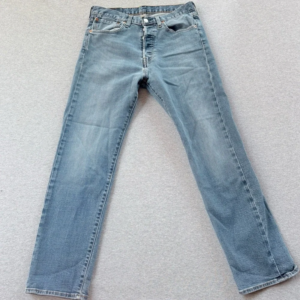 Levis 501 Original Button Fly Jeans Mens 31x30 Blue Denim Pants Medium Straight